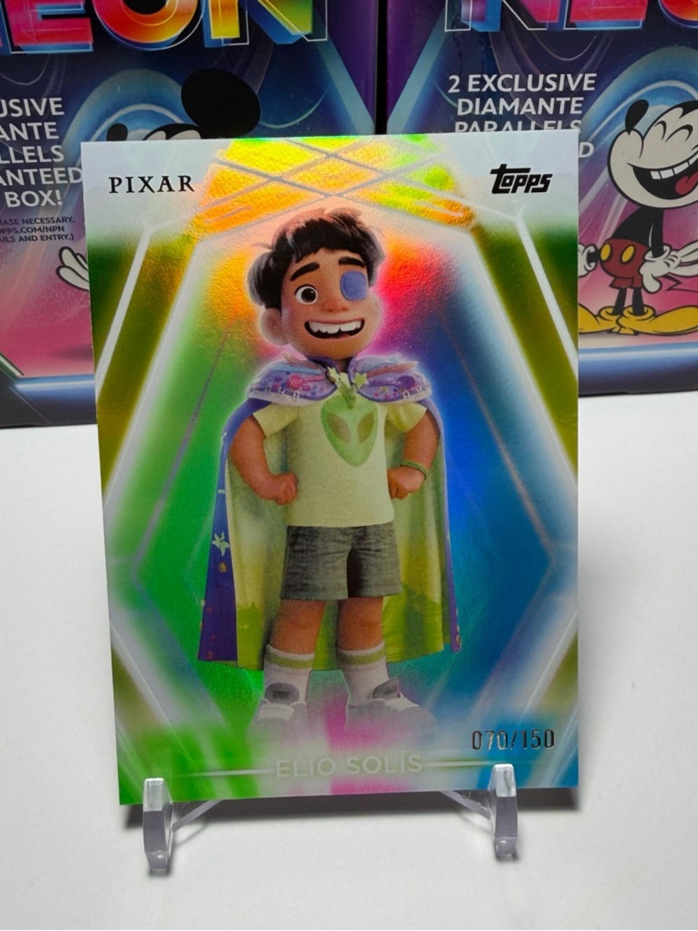 2026 Topps Disney Neon #146 Elio Solis Holo Parallel /150